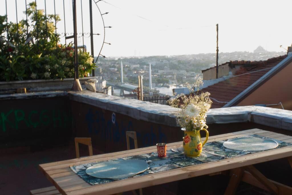 Sincere Istanbul Experience In Galata Area. Διαμέρισμα Εξωτερικό φωτογραφία